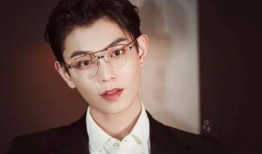 吃瓜娱乐圈丁禹兮,娱乐圈的瓜田新秀，星光熠熠的蜕变之路